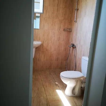 нашата къща 