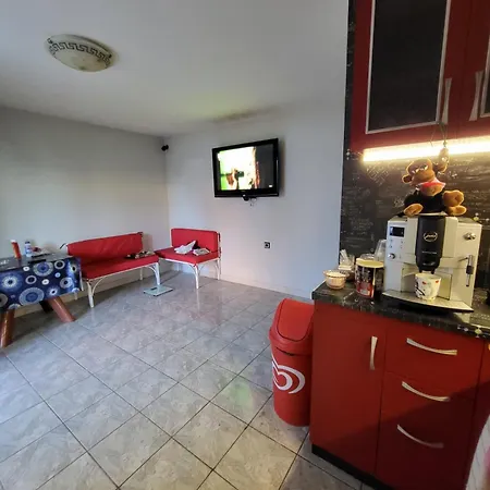 Maison d'hôtes нашата къща 